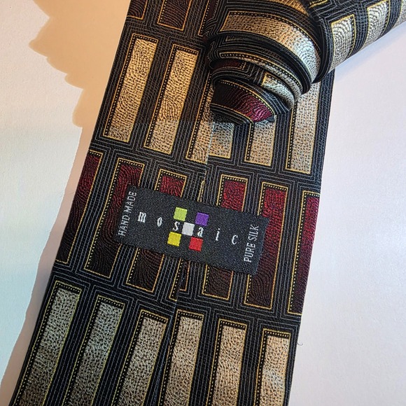 Mosaic Pure Silk Geometric Mosaic Print Men's Tie Burgundy Gold Silver 59 - Picture 4 of 5